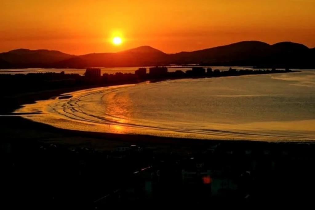 Apartamento En Laredo Daire Dış mekan fotoğraf